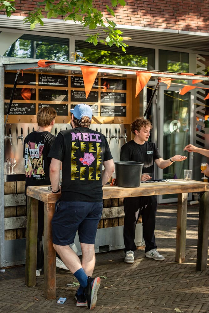 Bezoekers en sfeer tijdens Taphorst '26